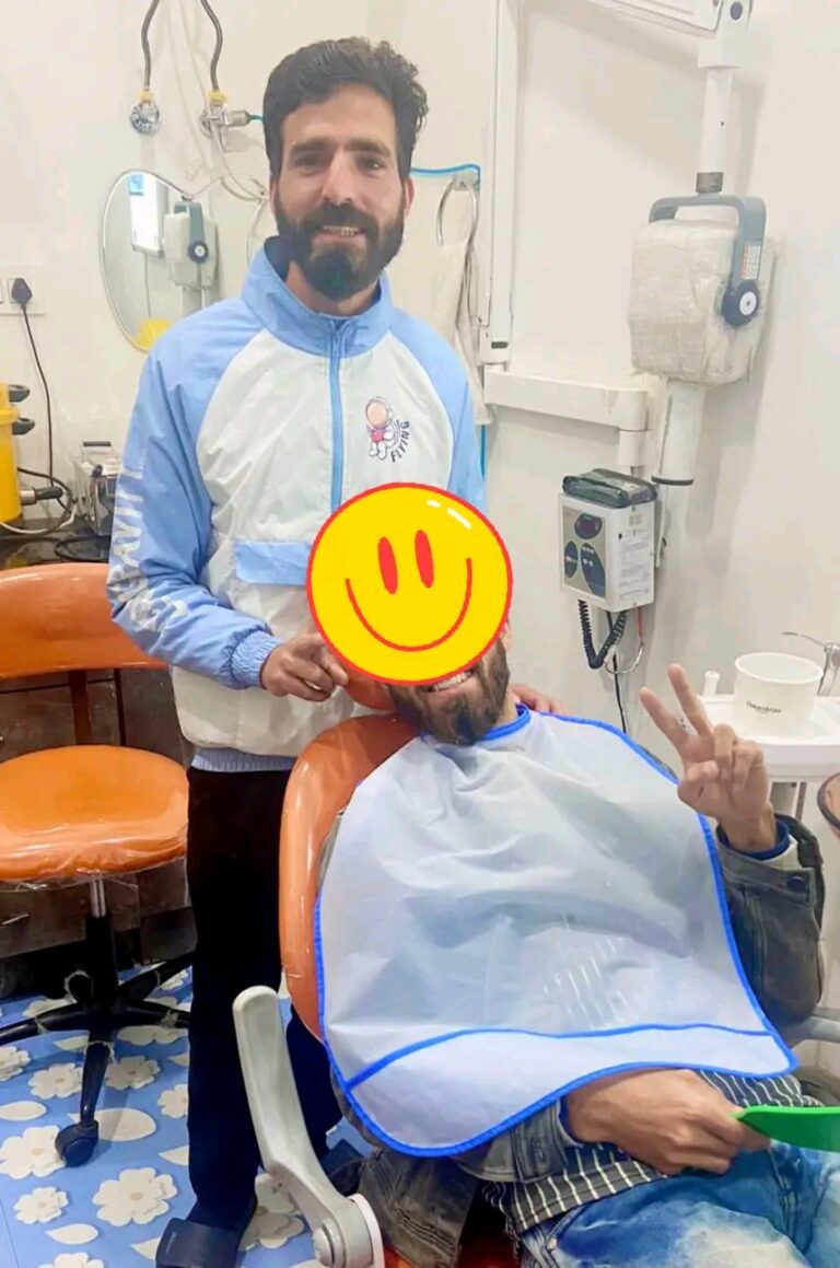 Treatment room at Dr. Kaiser's dental clinic in Vilgam